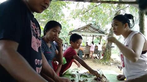 ligo sa cr|tara ligo sobrang init kasi napaligo ako sa labas ng cr.